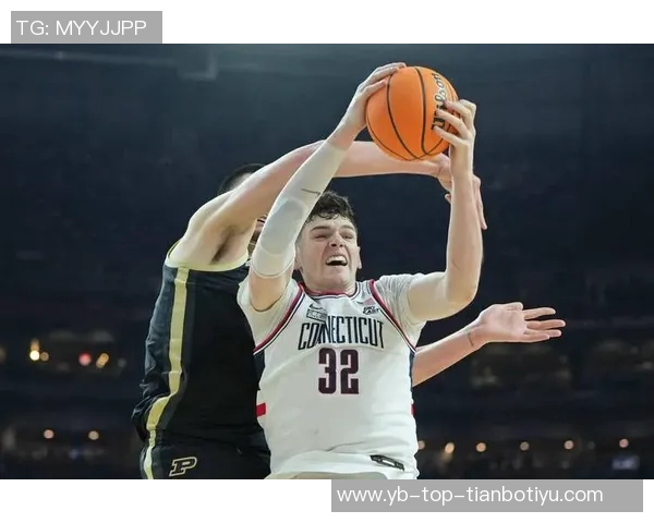 希腊新星四个月增重显著明年或成NCAA首轮热门选手 希腊新星四个月增重显著明年或成NCAA首轮热门选手