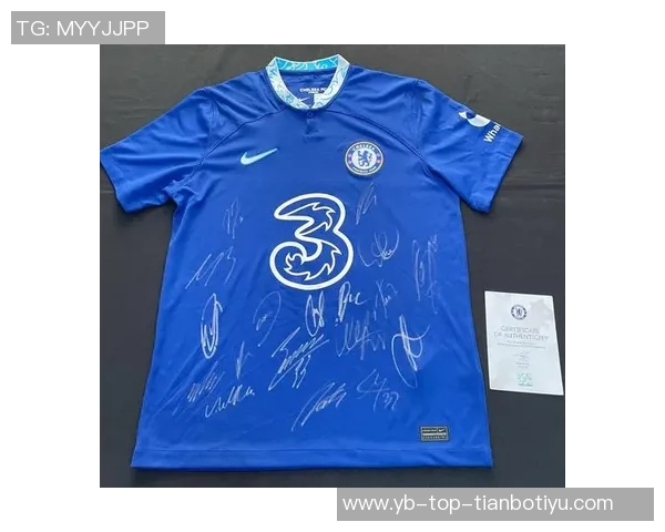 切尔西新赛季客场球衣设计曝光黑黄配色引发球迷热议