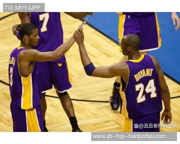 阿里扎回忆科比豪言三双随时可得展现传奇球员的自信与实力